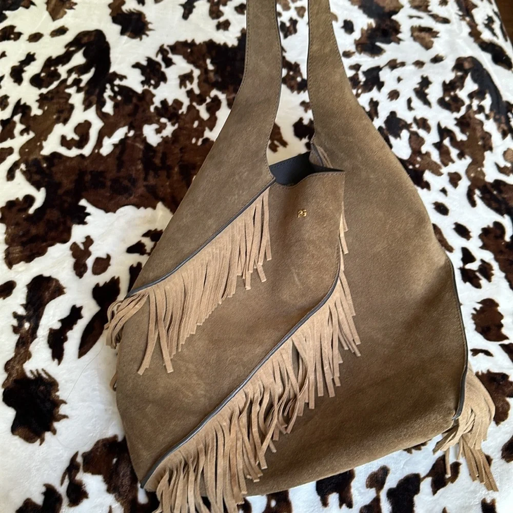 Brown suede leather with fringe. - Picture 4 of 7
